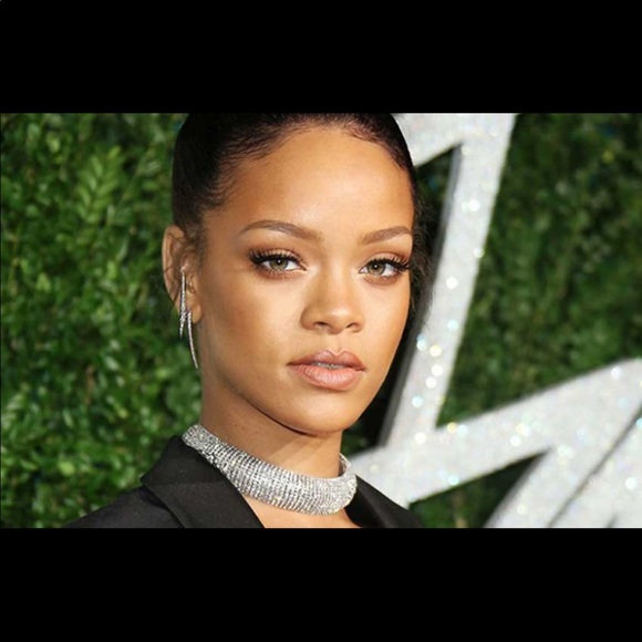 Trendy silver choker necklace - Picture 5 of 8